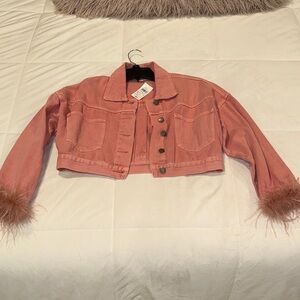 Veveret Denin pink cropped Stylish Pink Feather-Trimmed Jean Jacket size S NWT